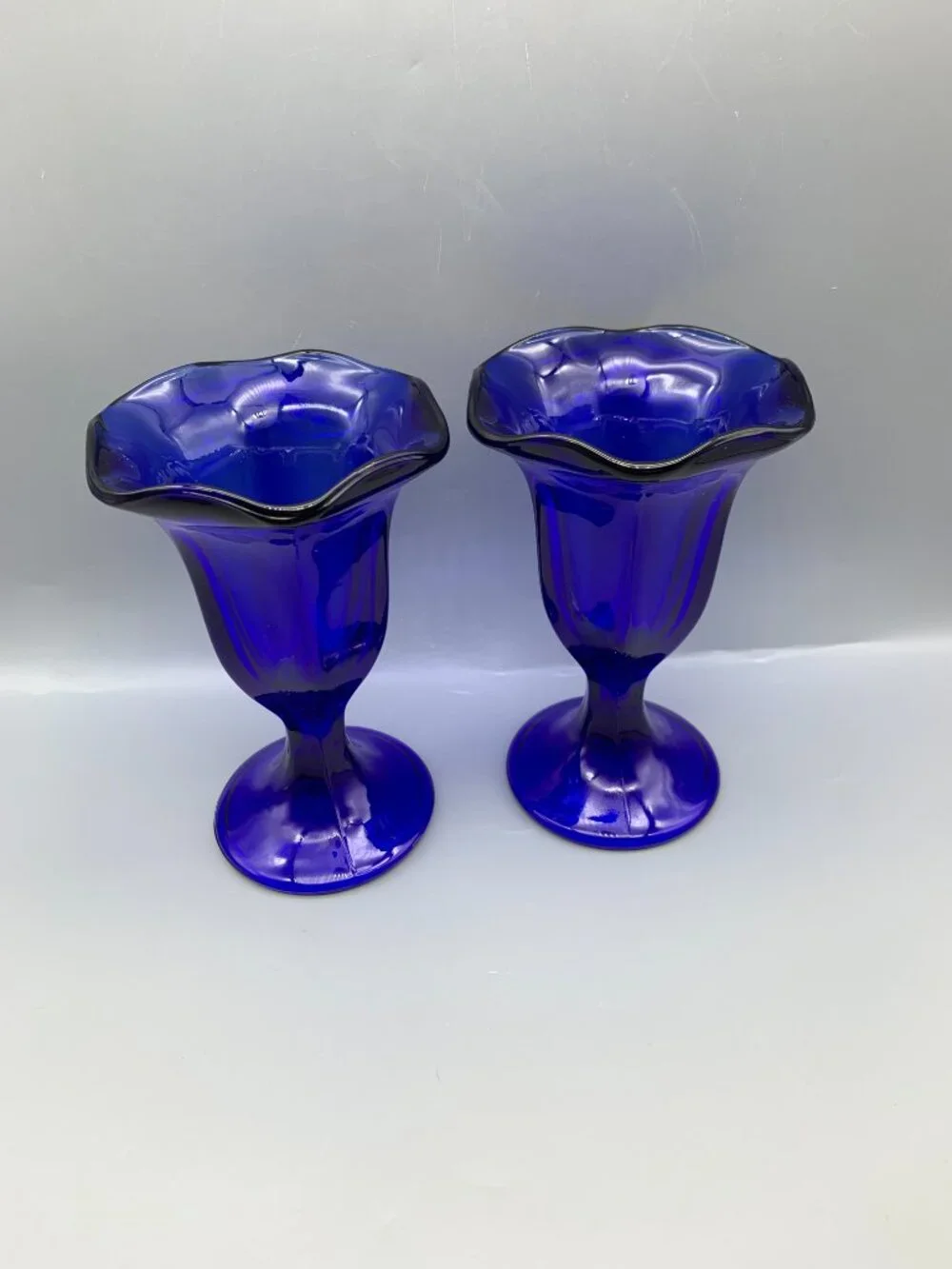 Set of 2 Anchor Hocking Cobalt Blue Tulip Shaped Glass Sundae Cups
